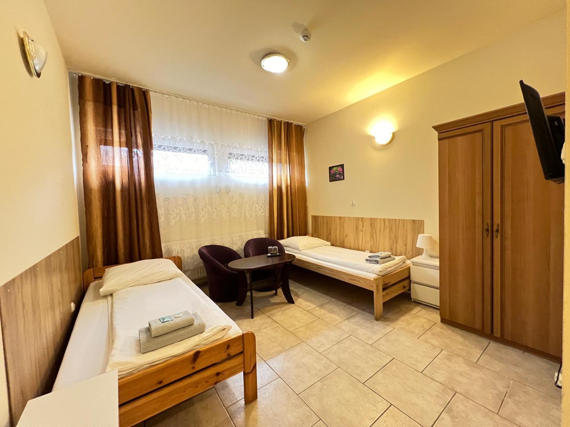 Etna - Hostel -Noclegi Rzeszów Eksteriør bilde