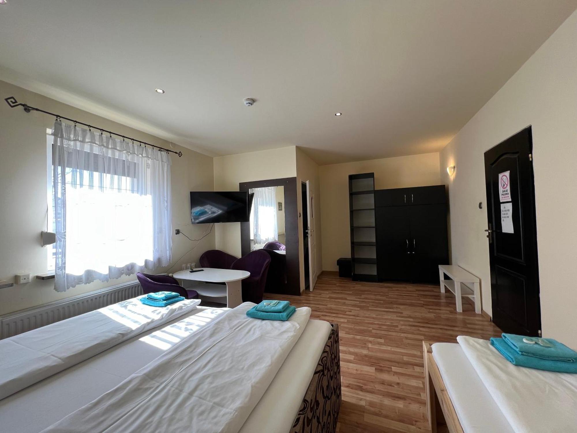 Etna - Hostel -Noclegi Rzeszów Eksteriør bilde