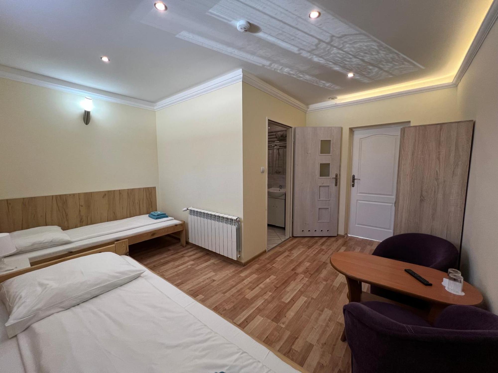 Etna - Hostel -Noclegi Rzeszów Eksteriør bilde
