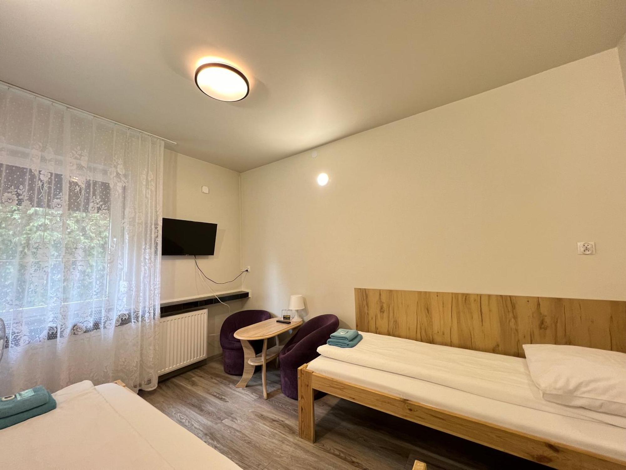 Etna - Hostel -Noclegi Rzeszów Eksteriør bilde