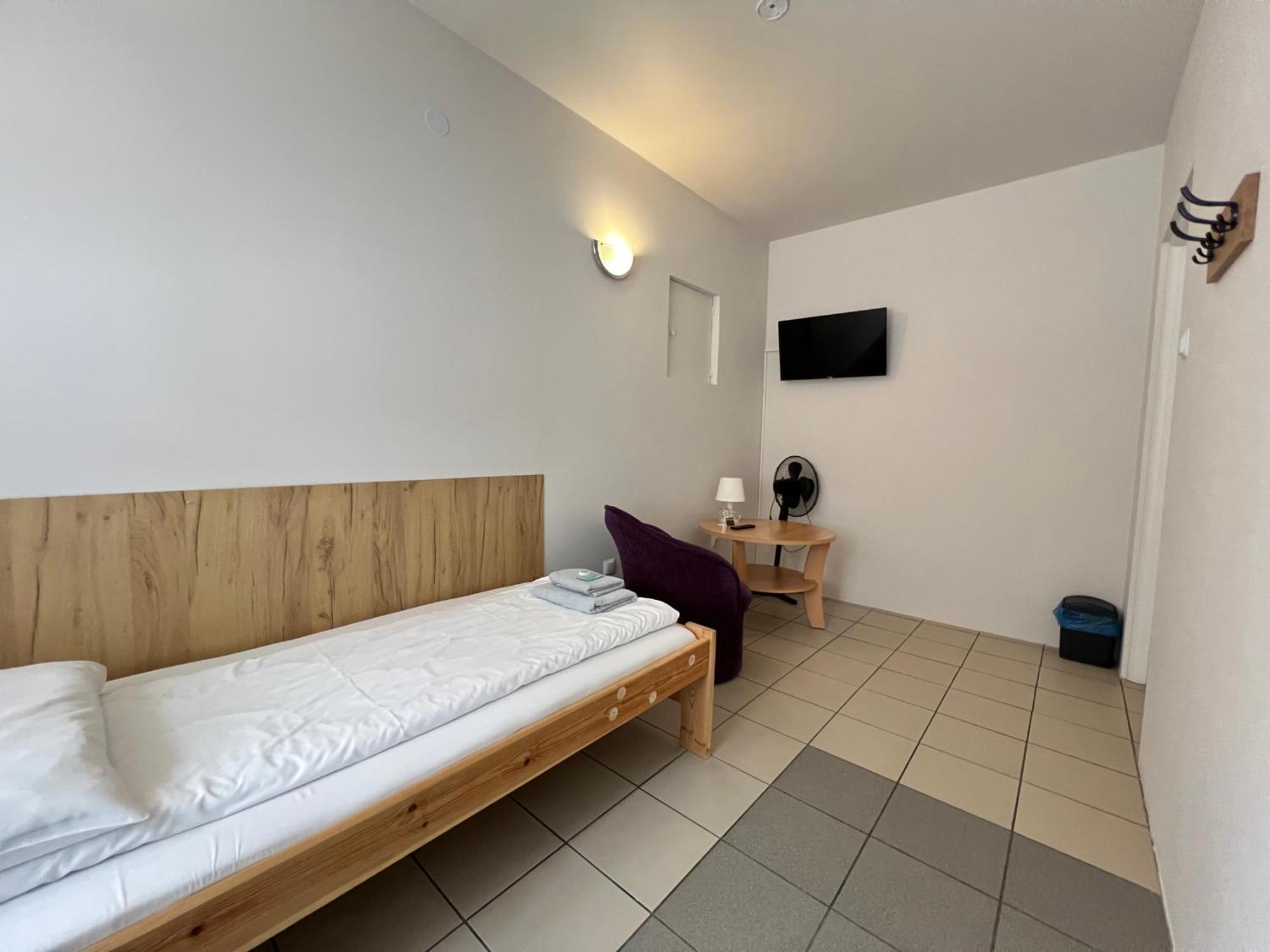 Etna - Hostel -Noclegi Rzeszów Eksteriør bilde