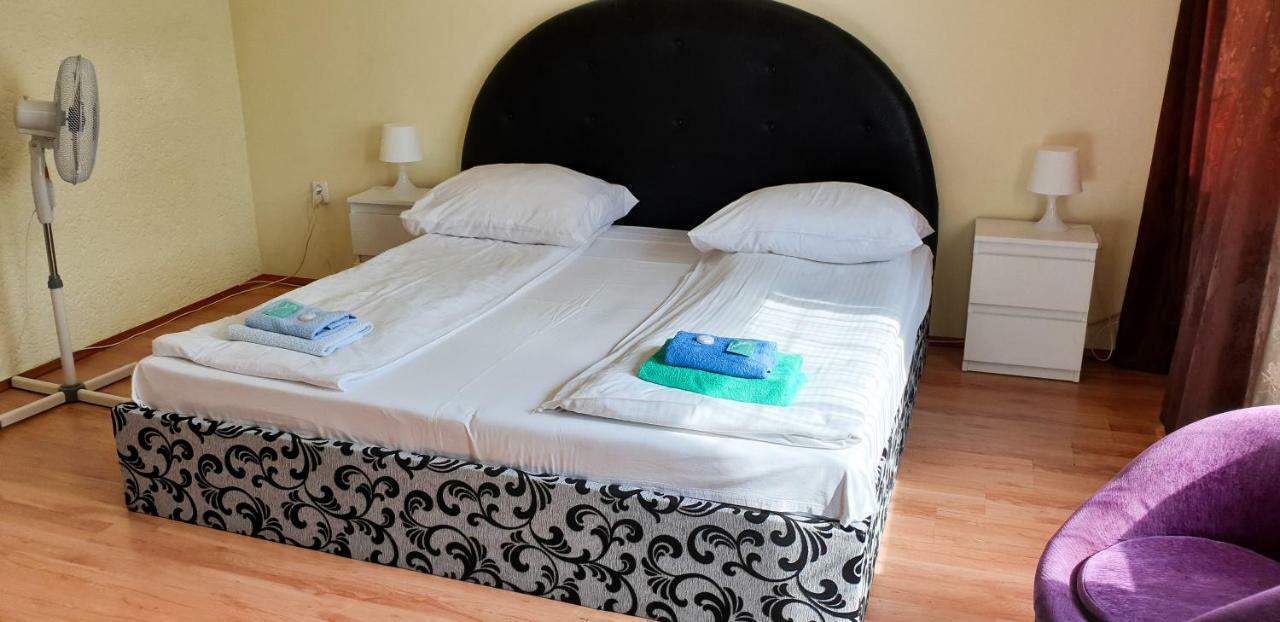 Etna - Hostel -Noclegi Rzeszów Eksteriør bilde