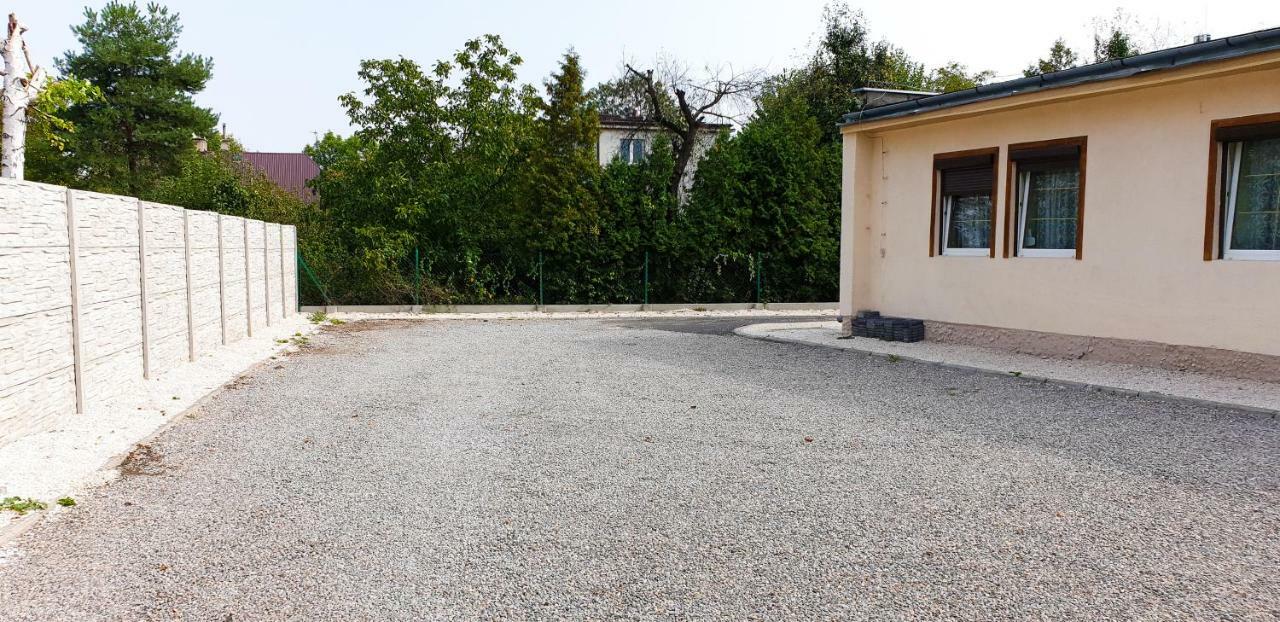 Etna - Hostel -Noclegi Rzeszów Eksteriør bilde